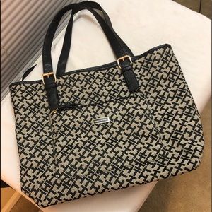 TOMMY HILFIGER HANDBAG